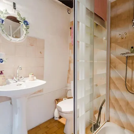 D'hotes - La Maison De Julie 3*