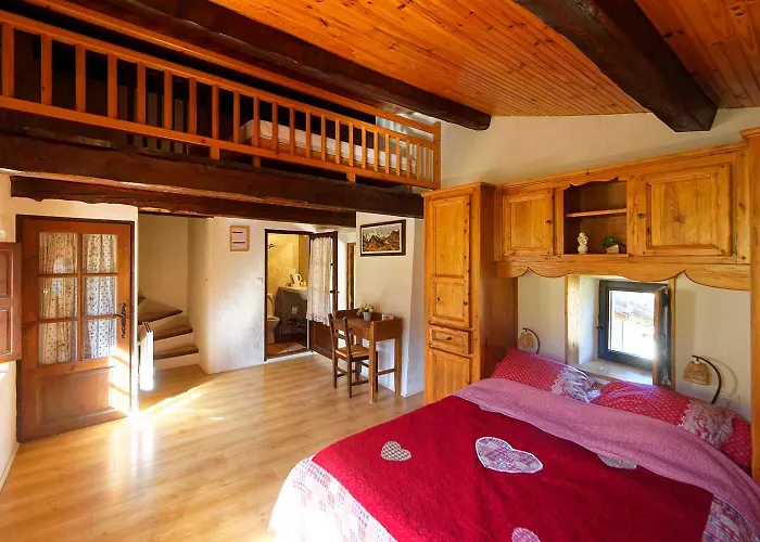 D'hotes - La Maison De Julie 3* Entrevaux