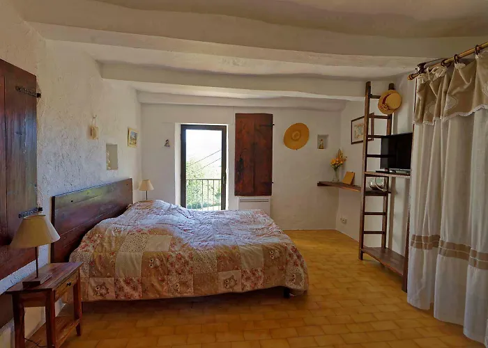 D'hotes - La Maison De Julie Entrevaux